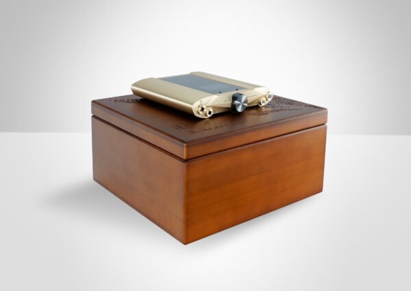 Produto iFi Audio - 04e9d957 valkyrie box 03